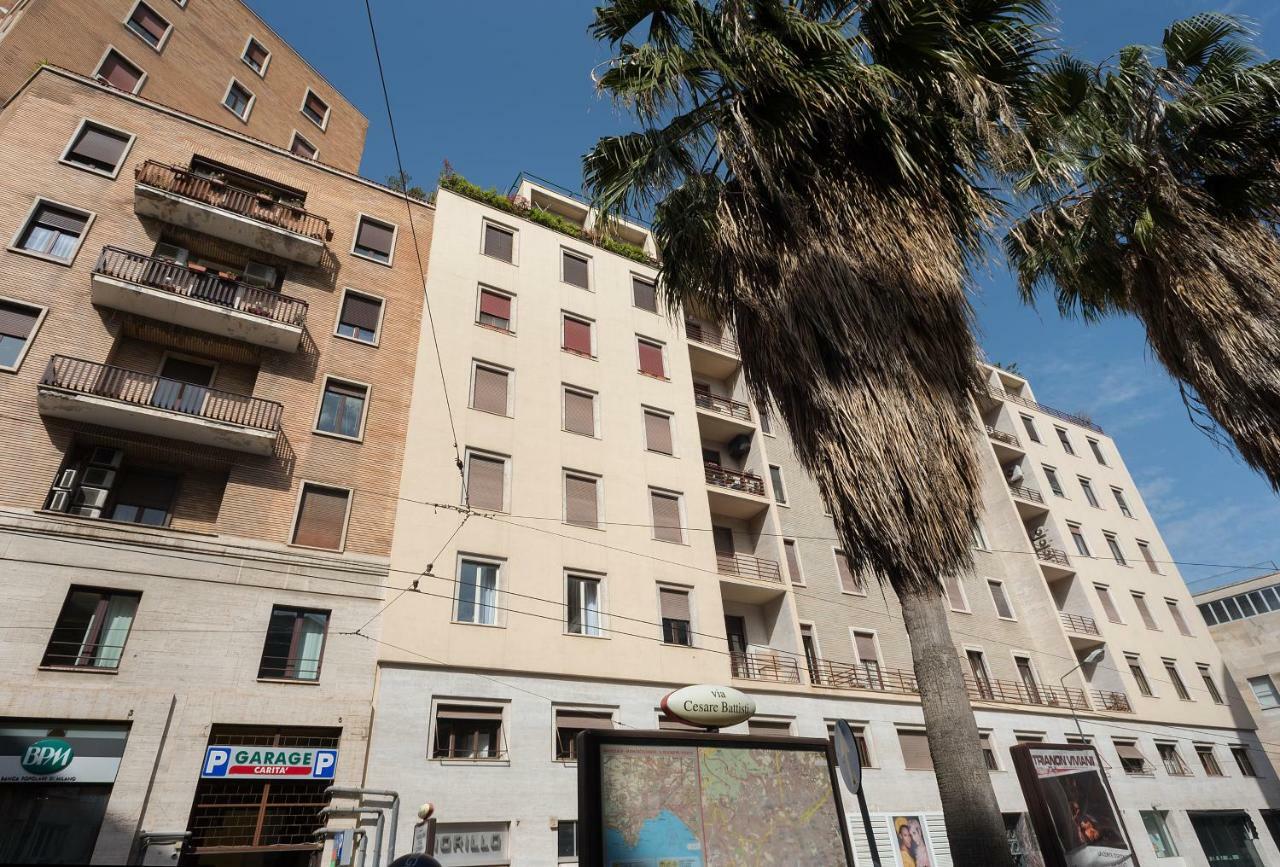 Toledo One 2* Neapel